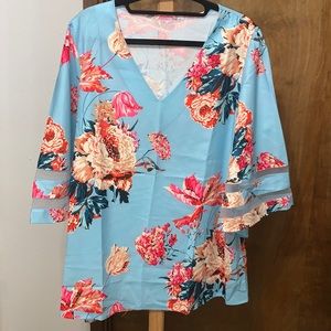 NWOT Bell Sleeve Blouse